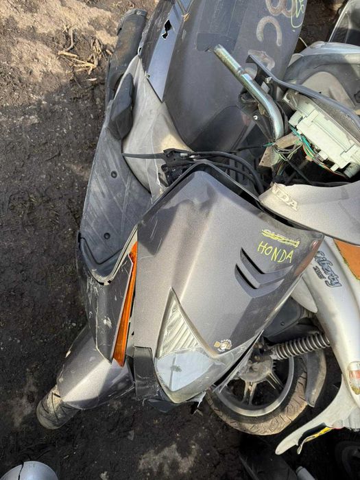 HONDA LEAD SCV 100 silnik częsci lagi lampa moduł gaźnik sprzęgło