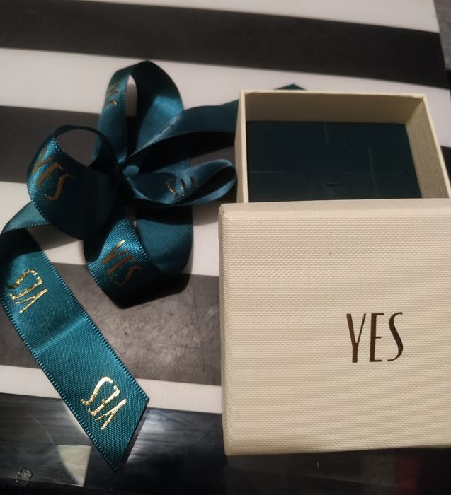 Orginalne pudełeczko YES