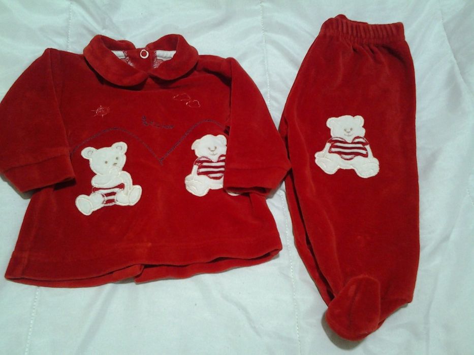 Vendo roupa de bebe 0-3 meses