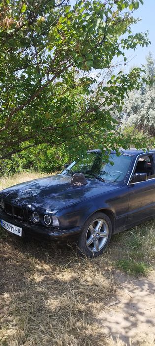 Обміняю е34 518 1990 рік по тп