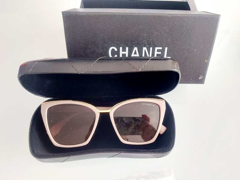 Okulary przeciwsłoneczne Chanel z etui Case Róż UV400 Jak NOWE