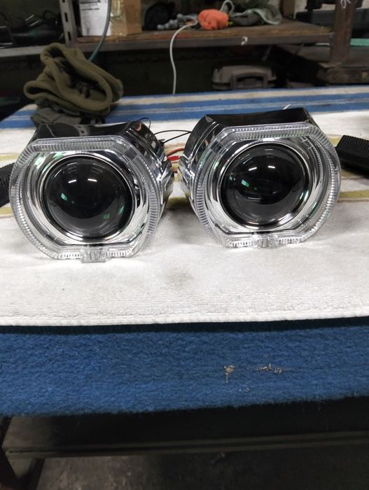 Продам лінзи на машину