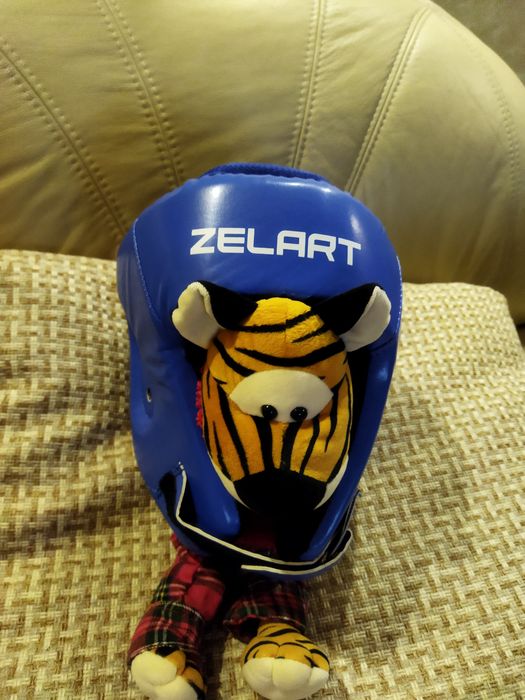 Продам шлем Zelart  синий PVC размер М Новый!