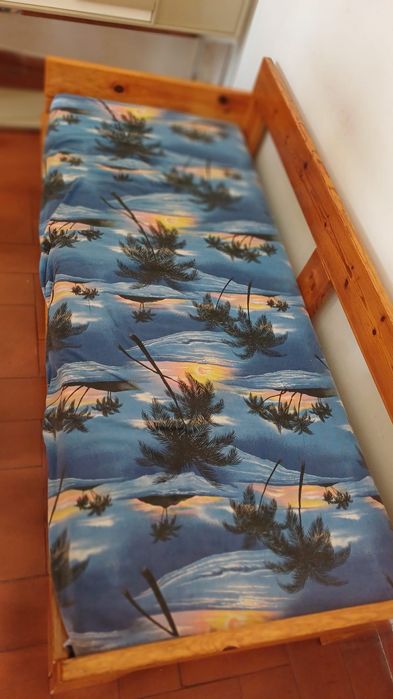 Sofa cama solteiro ótimo