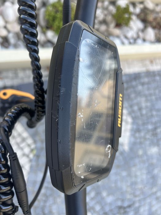 Ausom L1 Abe – 2.000 km | Controlador novo | Bem estimada