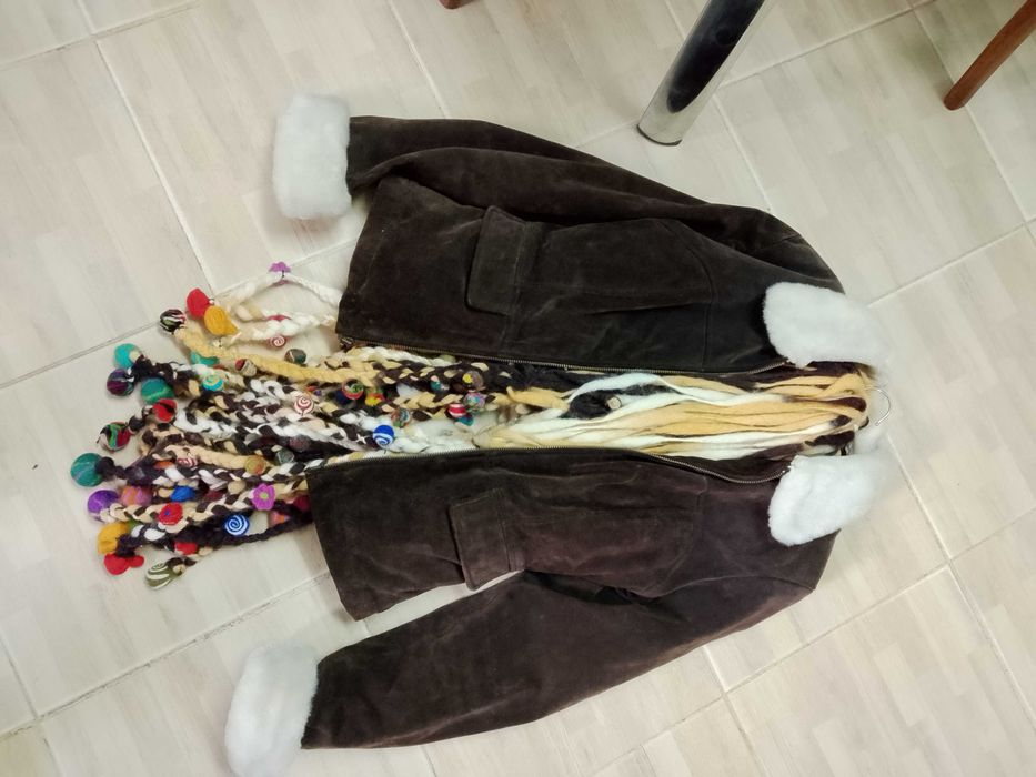 Casaco em pele e pêlo e cachecol em ótimo Estado