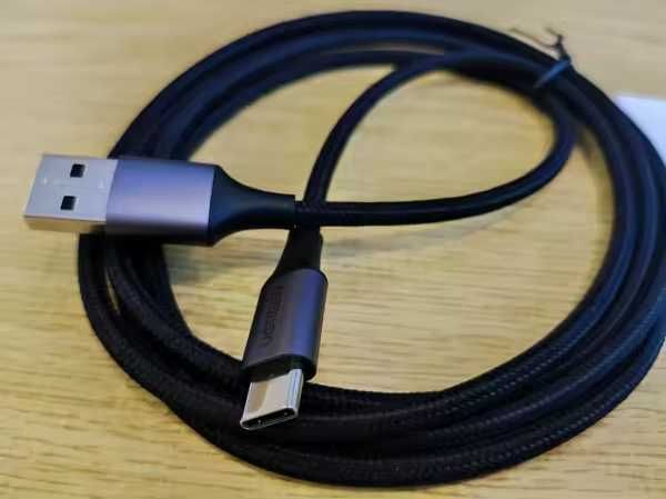 USB-кабель «UGREEN» для быстрой зарядки – 3 м.