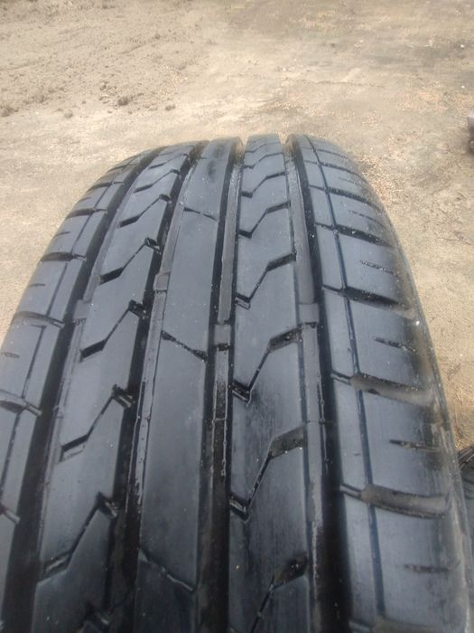 Felgi aluminiowe 15-110 z oponami