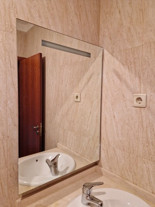 Lavatórios Roca com torneira