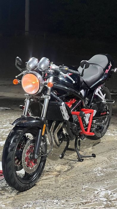 Bandit 400VC червоноголовий  1995.З документами!