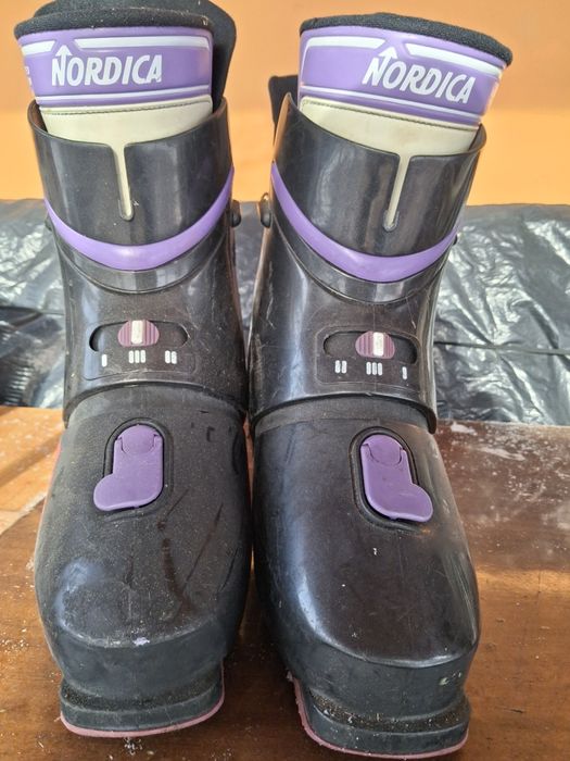 Buty do nart zjazdowych NORDICA