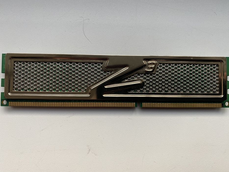 Оперативная память DDR3 2Gb 1333Гц