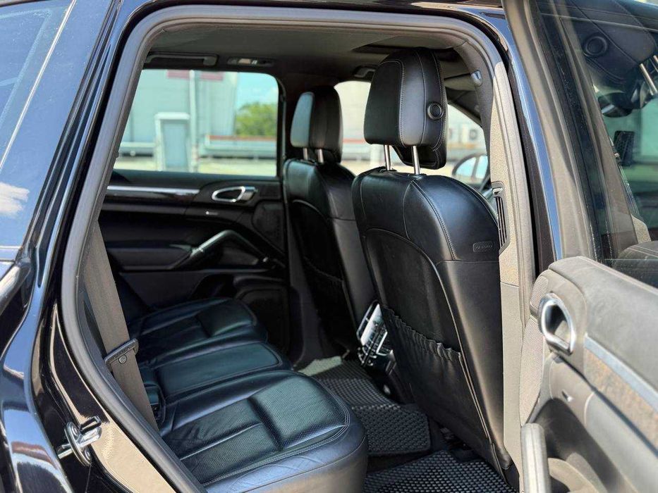 Porsche Cayenne 2012 у кредит, розстрочку, на виплату.
