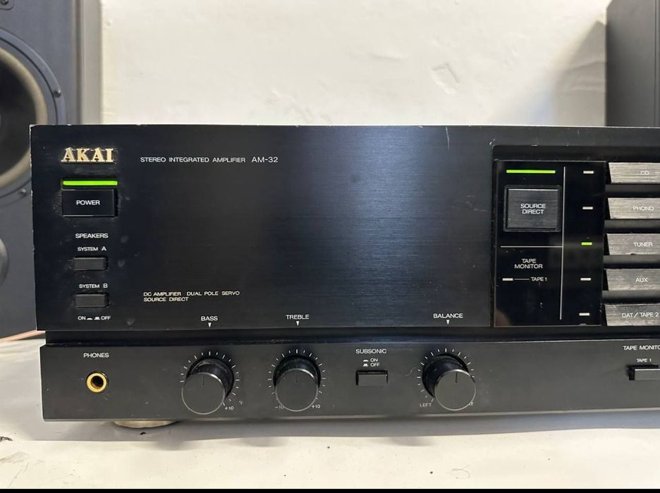 Wzmacniacz stereo Akai AM-32, 2*80Watt,  Japan