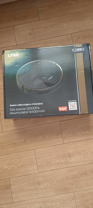 Robot sprzątający myjący