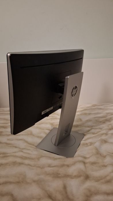 Monitor HP EliteDisplay E202 de 20" (IPS / HDMI / DisplayPort / Suporte Ergonómico)
