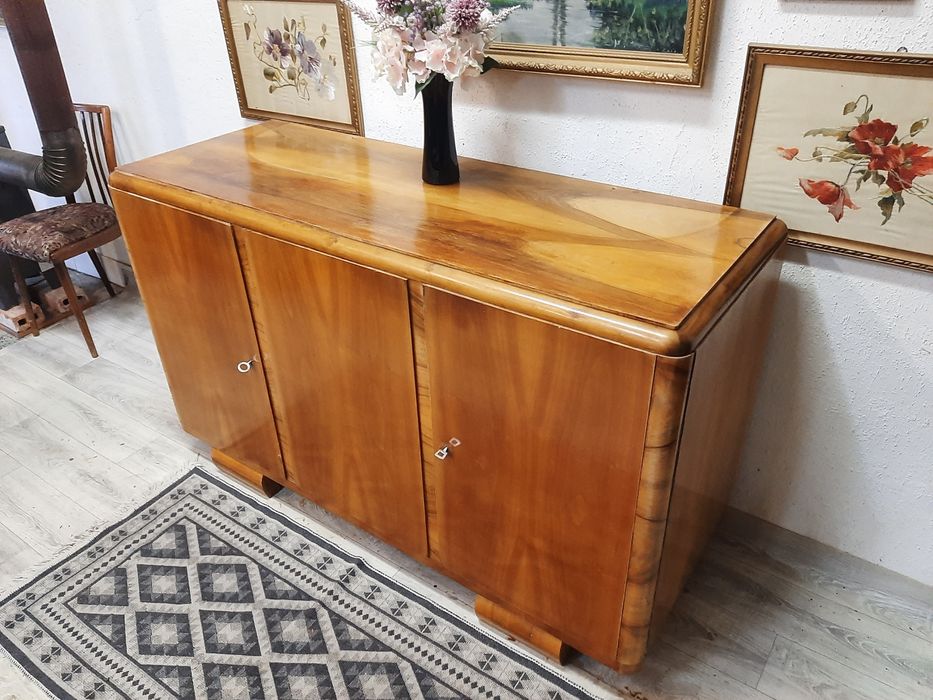 Komoda w stylu art deco