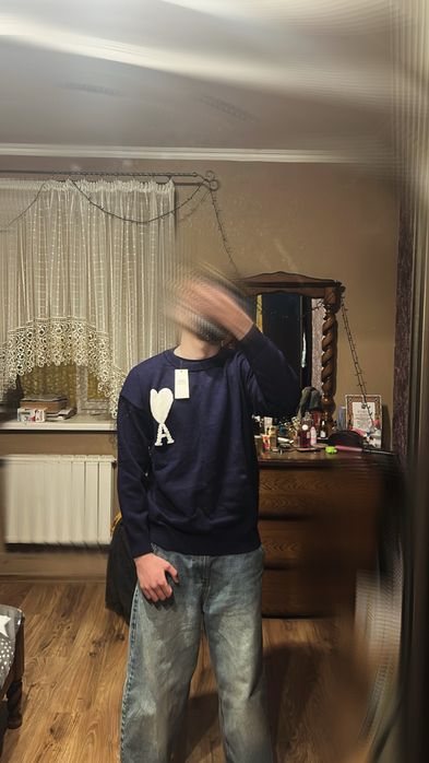 светр Ami paris