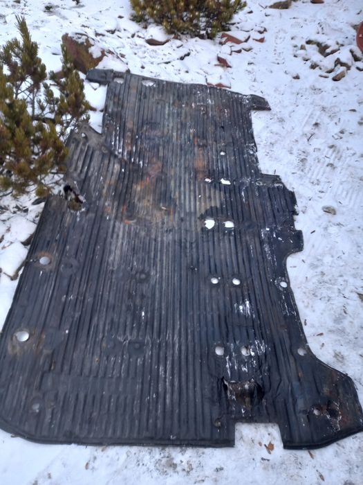 Vw t4 wykladzina gumowa wersja long caravelle transporter