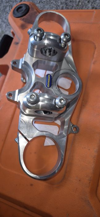 Półka CBR 1000rr sc 59