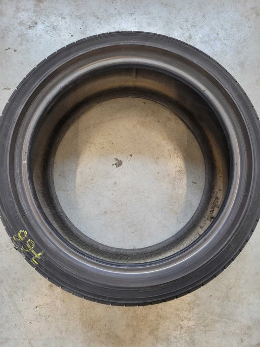 Opona Yokohama 215/45 R 17