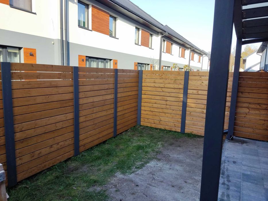 pergola drewniana BSH architektura ogrodów taras zadaszenie poliwęglan