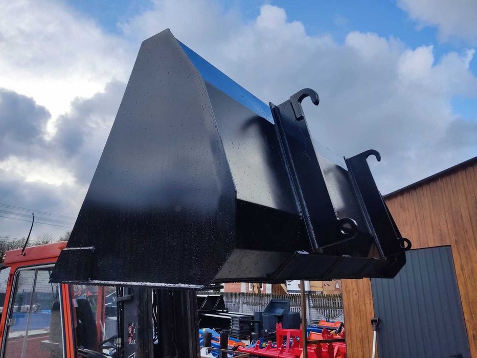 Pancerna Łyżka objetosciowa do tura łycha szufla EURO/SMS/MX