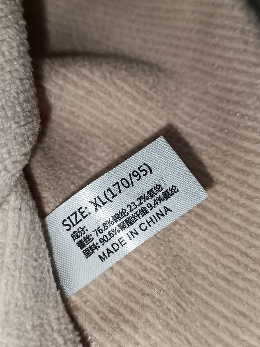 Продам нову майку бежевого кольору Lora Iris XL (48), на груди 85 B, C