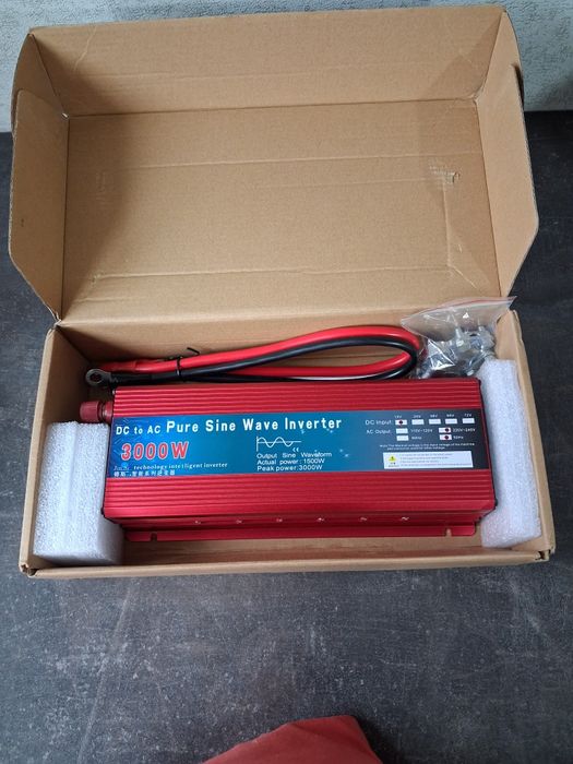 Продам инвертор 3000w  с 12 на 220в