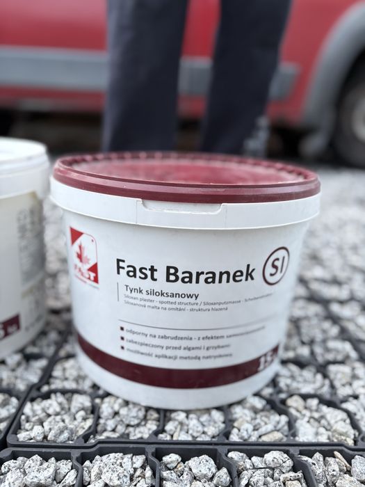 Tynk silikonowy masa tynkarska baranek sil fast