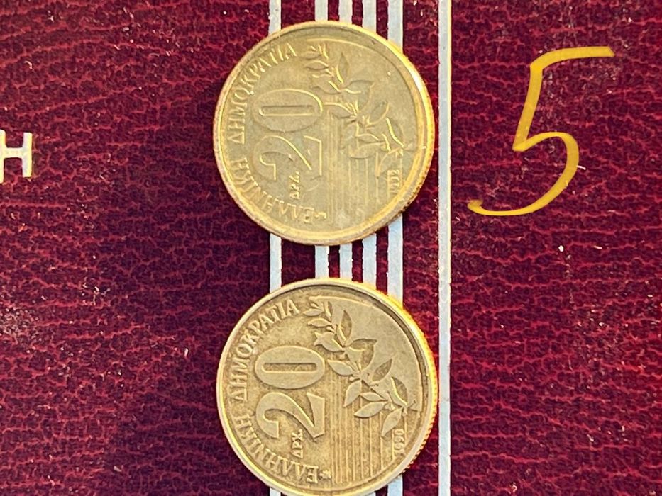 Монети різних країн ХХ ст.