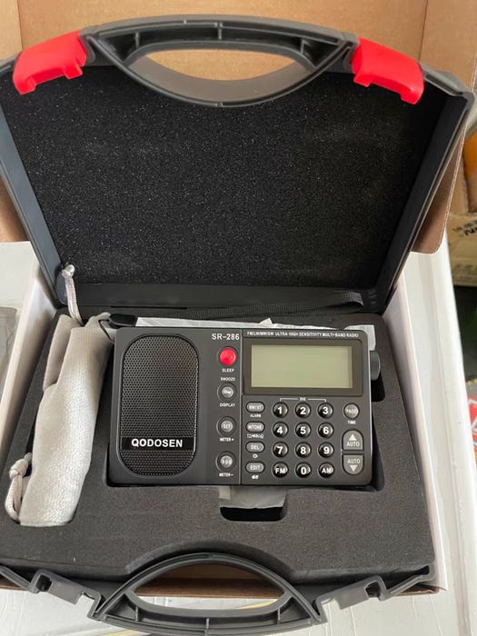 Всехвильовий радіоприймач Qodosen SR-286 TEF6686 Li-ion 18650