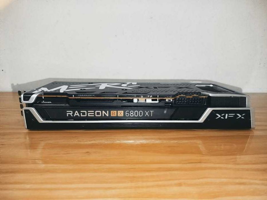 Placa Gráfica RX 6800 XT 16GB