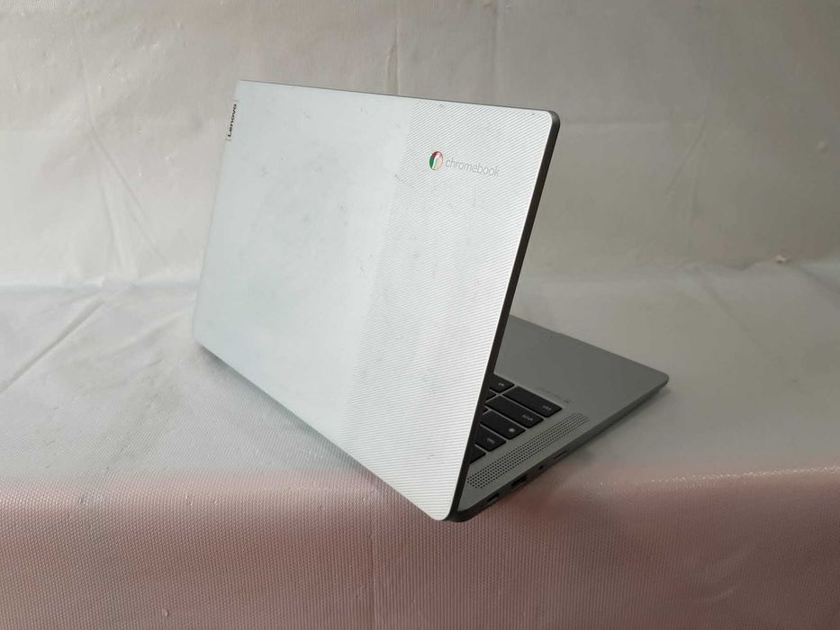 Laptop Chromebook Lenovo IP SLIM 3  14M868 8GB/128GB