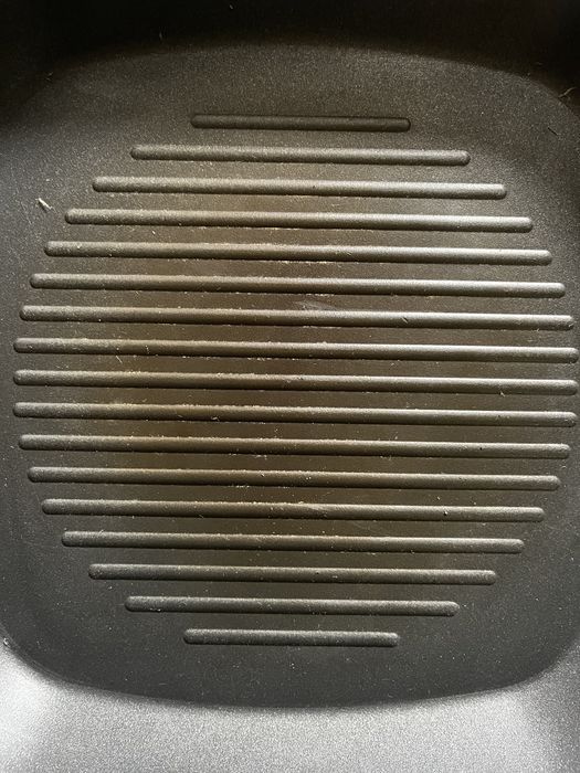 Patelnia grillowa jak Tefal teflonowa Thomas indukcja