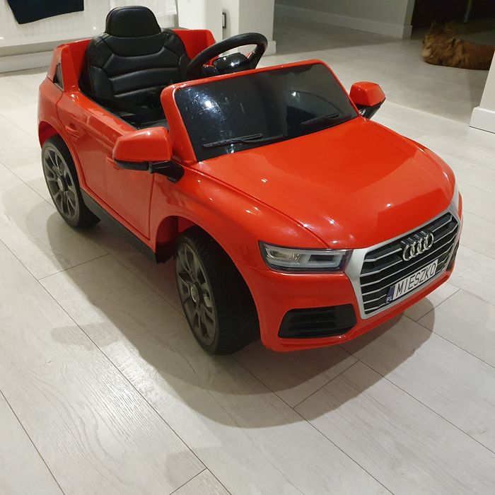 Samochód elektryczny dla dzieci, na pilota, nowa bateria!