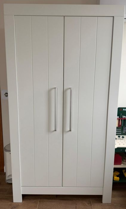 Zestaw mebli dziecięcych PINIO