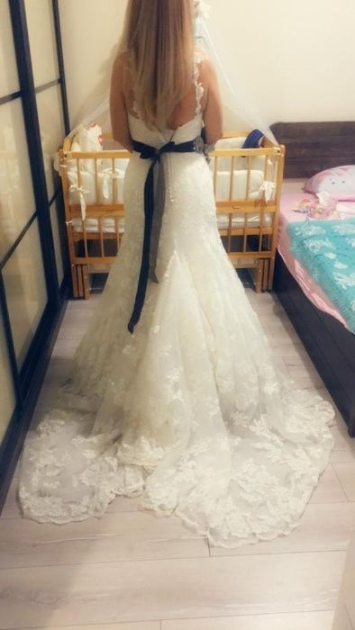 Продам весільне плаття Enzoani Diana