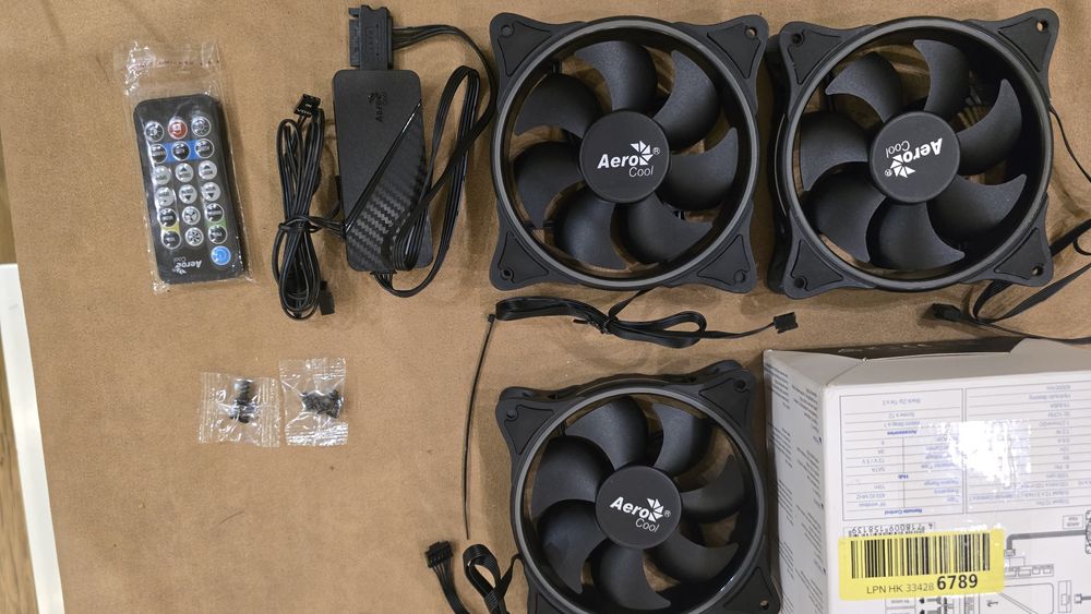 Nowy zestaw wentylatorów komputerowych Eclipse 12Pro Areocol RGB Adves