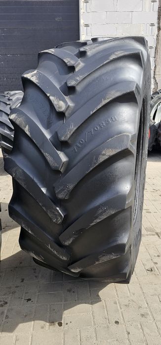 Goodyear 710/70r38 CAŁA 3CM BIEŻNIKA