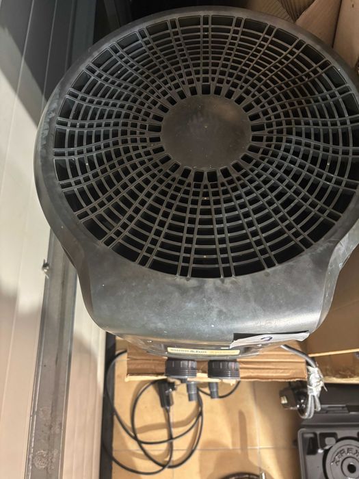 Pompa ciepła do basenu.