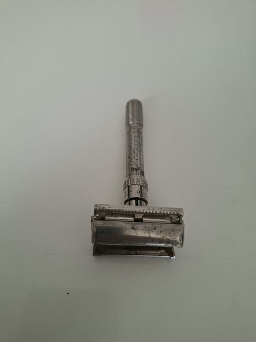 Gillette Slim Adjustable USA