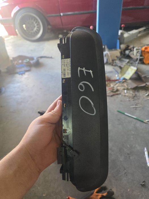 Bmw e60 3 swiatlo stop