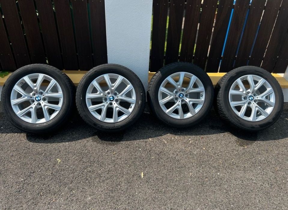 Oryginalne felgi bmw r17 z oponami zimowymi