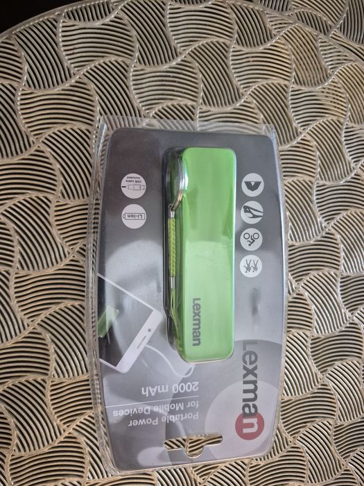 Sprzedam powerbank nowy 2000 mah lexman