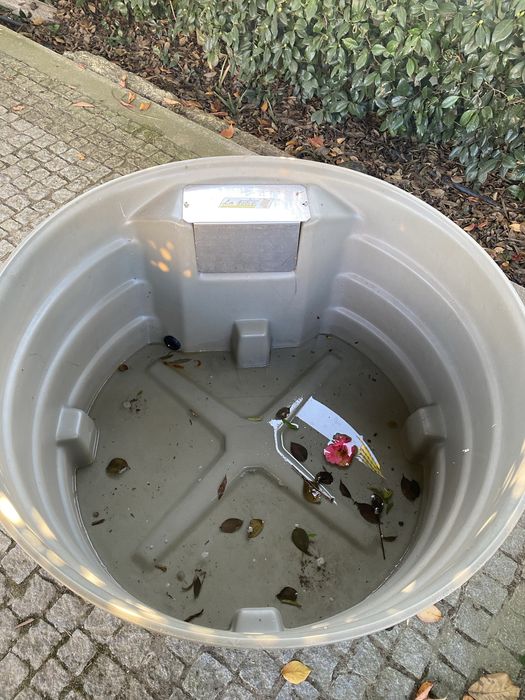 Bebedouro para gado com boia automática