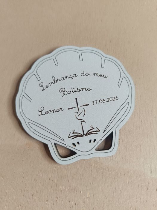 Lembrança iman em MDF para comunhão