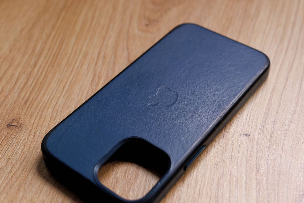 Etui do iPhone 12 mini + kabel gratis