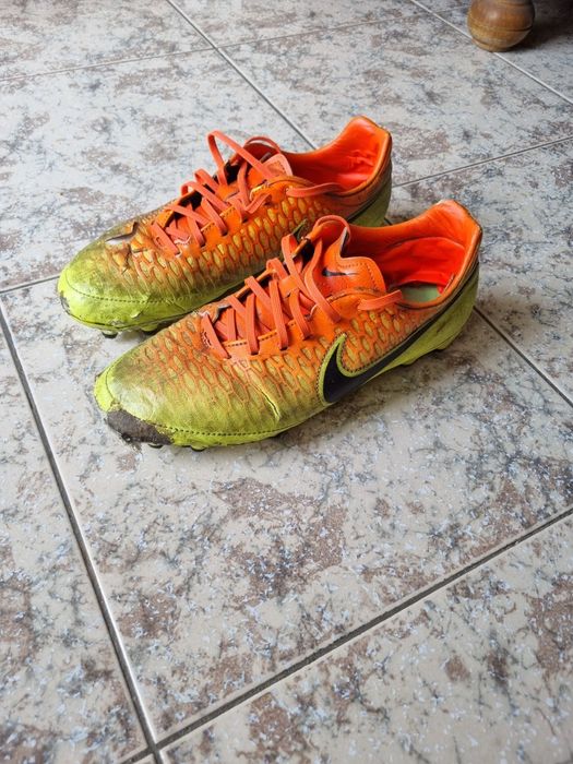 Chuteira Nike Magista 42