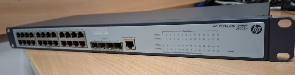 Switch HP V1910-24G JE006A 24x 10/100/1000